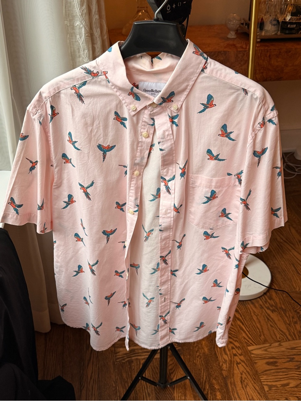 Goodfellow & Co Pink Short-Sleeve Bird Print Button-Down Shirt